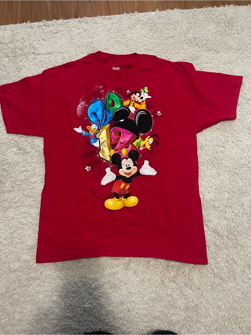 Disney Mickey Mouse 2012 adult L T-Shirt